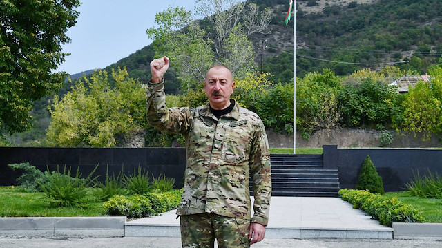 Aliyev'den işgalden kurtarılan Laçın'a ziyaret: Düşmanı tekrar yerine oturttuk