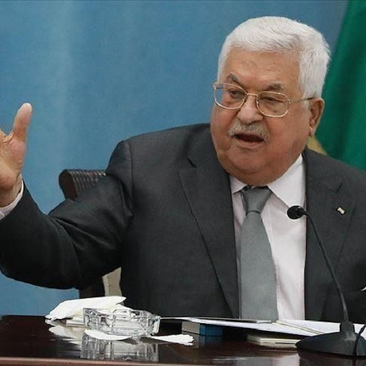 عباس يطلع الرئيس النيجيري على مستجدات القضية الفلسطينية