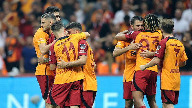 Galatasaray ligde ikinci sırada yer alıyor.