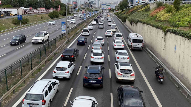İstanbul’da yağmur trafiği: Yoğunluk yüzde 67