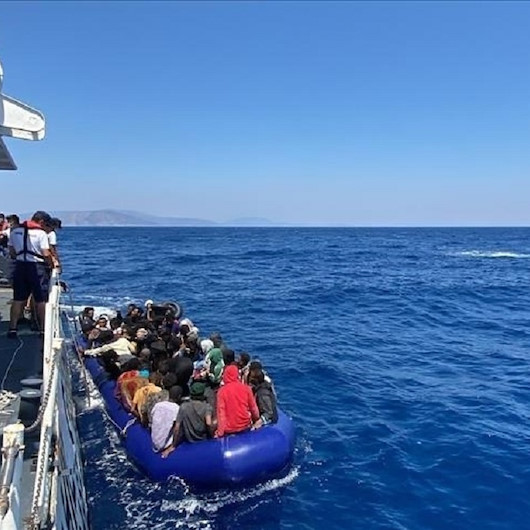 إنقاذ 164 مهاجرًا غربي تركيا