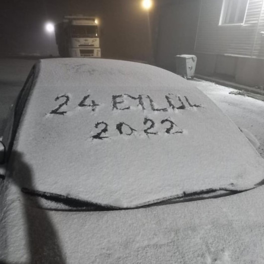 Ardahan ve Kars'a mevsimin ilk karı düştü