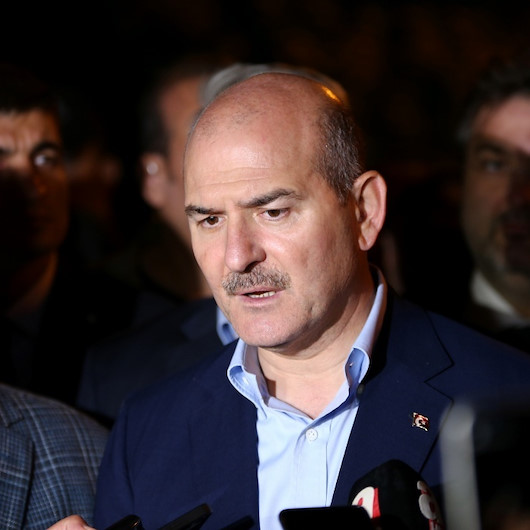İçişleri Bakanı Süleyman Soylu: Mersin'deki saldırıda bir polisimiz şehit oldu