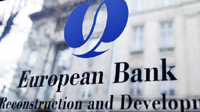 "البنك الأوروبي" يرفع توقعاته لنمو الاقتصاد التركي إلى 4.5 بالمئة