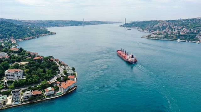 إسطنبول.. نمو حجم البضائع المنقولة عبر مضيق البوسفور 40 بالمئة