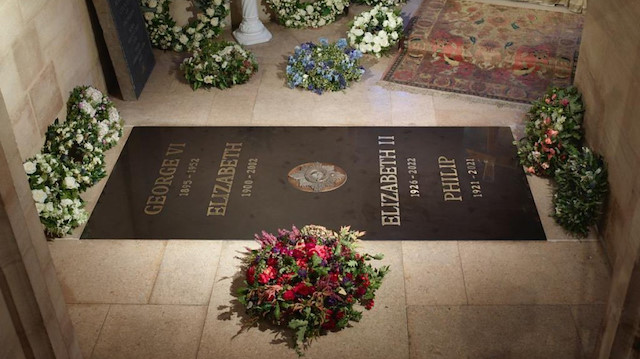 Kraliçe Elizabeth'in mezarı ziyarete açıldı
