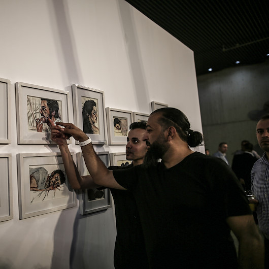 غزة.. معرض "فنون بصرية معاصرة" يجسد معاناة الحصار