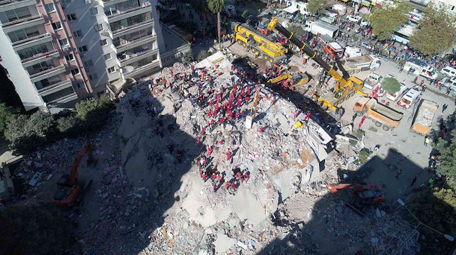 Bayraklı’da bulunan 8 katlı Rıza Bey Apartmanı’nda 36 kişi yaşamını yitirmişti. 