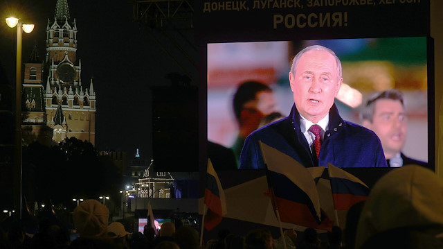 Rusya Devlet Başkanı Putin Kızıl Meydan'da halka seslendi: Bugün özel, tarihi bir gün yaşıyoruz