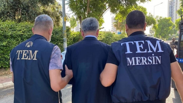Mersin'deki polisevi saldırısıyla ilgili yakalanan 22 zanlıdan biri tutuklandı