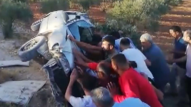 Gaziantep’te kurtarma rezaleti: Yaralı sürücüyü az kalsın canından ediyorlardı