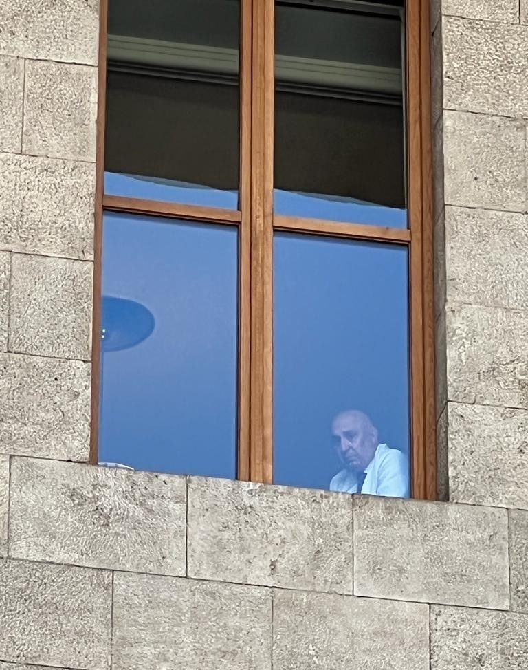Engin Özkoç