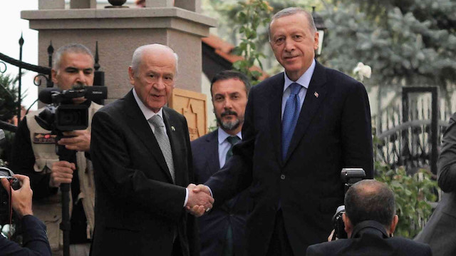 Cumhurbaşkanı Erdoğan Bahçeli görüşmesi sona erdi 
