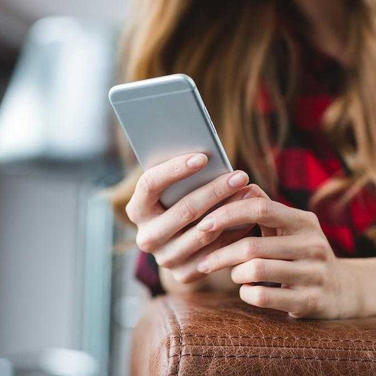 Türkiye'de cep telefonuyla 3 ayda 80,1 milyar dakika konuşuldu
