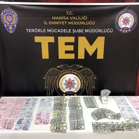 Manisa'da FETÖ operasyonu: 14 kişi gözaltına alındı