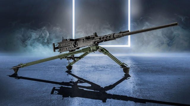 CANiK, Ankara’da düzenlenen Askeri Lojistik ve Destek Zirvesi-DLSS Fuarı’na CANiK M2 QCB başta olmak üzere tüm entegre ürün ve aksesuarları ile birlikte katıldı. SYS Genel Müdürü C. Utku Aral, “Kalifikasyon testlerini başarıyla tamamlayan ağır makineli tüfeğimizin Savunma Sanayii Başkanlığı koordinesinde İçişleri Bakanlığına bağlı olarak Emniyet Genel Müdürlüğü, Jandarma Genel Komutanlığı ve Sahil Güvenlik Komutanlığı’na 750 adetlik ilk teslimatlarını gerçekleştirdik. Bununla birlikte CANiK M2 QCB’nin yeni gelişmiş daha hızlı versiyonu olan CANiK M2F de artık göreve hazır” açıklamasında bulundu.<br>