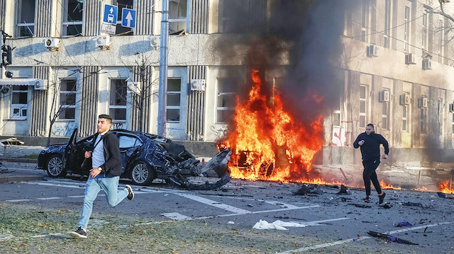 Kiev’e Kerç füzesi.