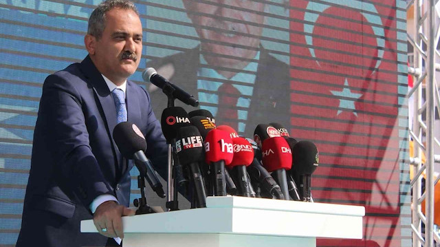 Milli Eğitim Bakanı Mahmut Özer Kayseri'de konuştu.