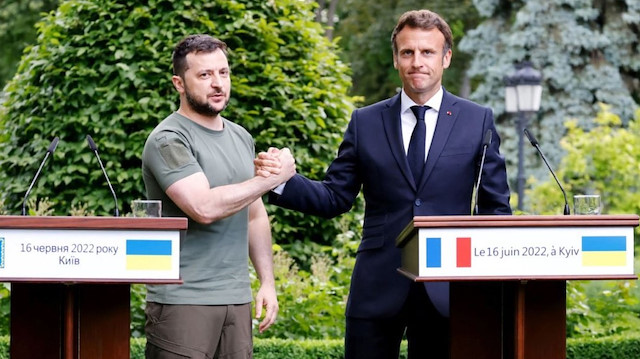 Zelenskiy - Macron