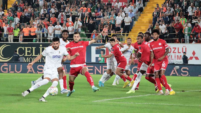 ​Alanyaspor 3-2 Antalyaspor