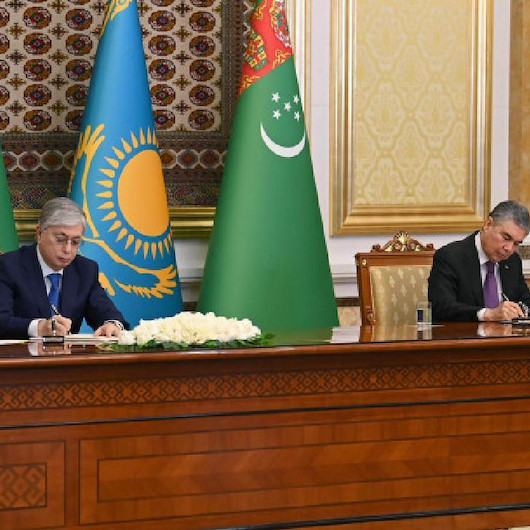 Kazakistan ile Türkmenistan arasında 14 anlaşma birden