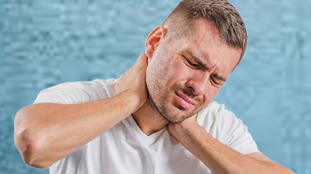 Boyun ağrısı neden olur, nasıl geçen ne iyi gelir?