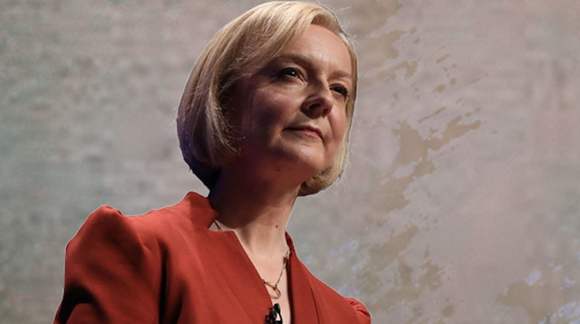 İngiltere Başbakan Liz Truss istifa etti!