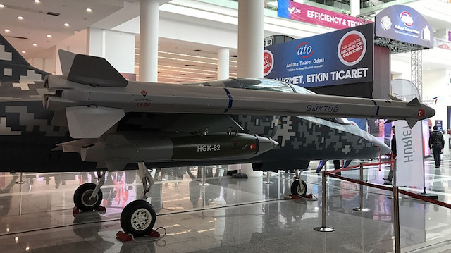 Cumhurbaşkanlığı Savunma Sanayii Başkanlığı liderliğinde yürütülen havacılık ve savunma projelerinde tam bağımsız savunma sanayii ekosisteminin gelişimine katkı sunacak yeni kabiliyetler kazandırılmaya devam ediyor.