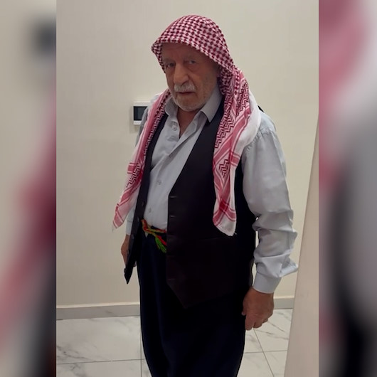 Diyarbakırlı amca Cumhurbaşkanı Erdoğan'ın şehre gelişine bayram sabahı gibi hazırlanıyor
