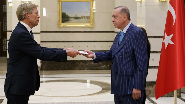 ​Hollanda'nın Ankara Büyükelçisi Wijnands Cumhurbaşkanı Erdoğan'a güven mektubu sundu.