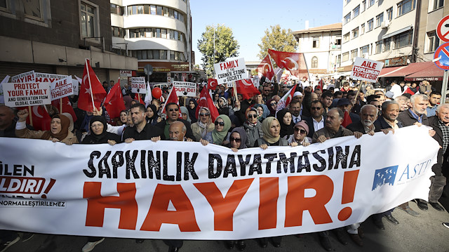 Ankara’da binlerce kişi LGBT dayatmasına dur demek için yürüdü