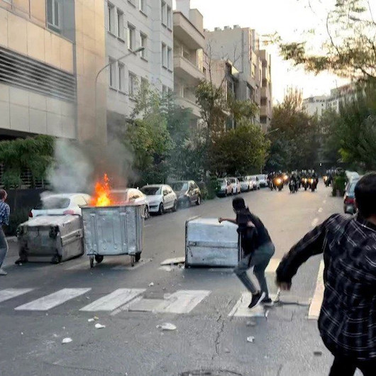 İran'da protestolar sürüyor