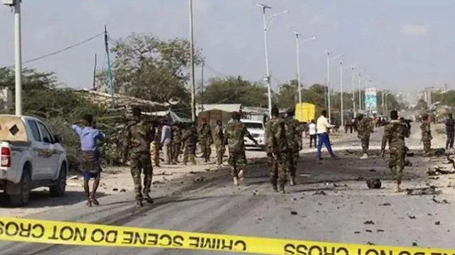 Somali'de terör örgütü Eş-Şebab askeri üsse saldırdı: Ölü ve yaralılar var