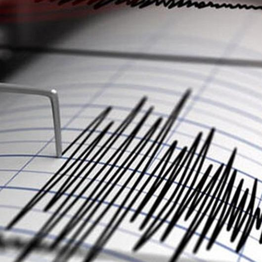 Bitlis 3.9 büyüklüğünde deprem ile sallandı