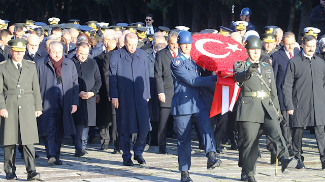 Cumhurbaşkanı Erdoğan ve devlet erkanı Anıtkabir'de.
