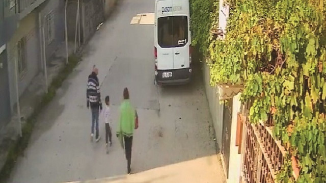 Adana'da çocuk kaçırdılar.