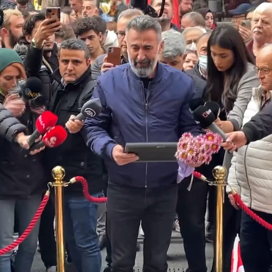 İstiklal Caddesi'ndeki terör saldırısında kızı ve eşini kaybeden acılı baba yürekleri dağladı