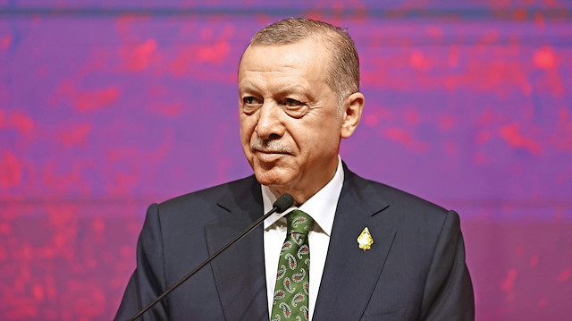 Cumhurbaşkanı Recep Tayyip Erdoğan, G20 Liderler Zirvesi için bulunduğu Endonezya’nın Bali adasında gazetecilere açıklamalarda bulundu. 