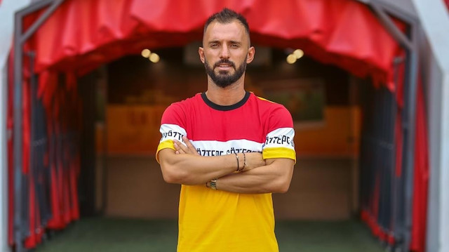 Emre Çolak