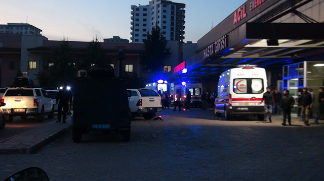Gaziantep ve Kilis'e yönelik roketli saldırılar sonrası sınır hattında önlemler artırıldı. 