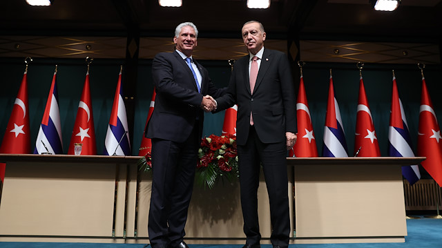 Cumhurbaşkanı Recep Tayyip Erdoğan ile Küba Devlet Başkanı Miguel Mario Díaz-Canel Bermúdez.