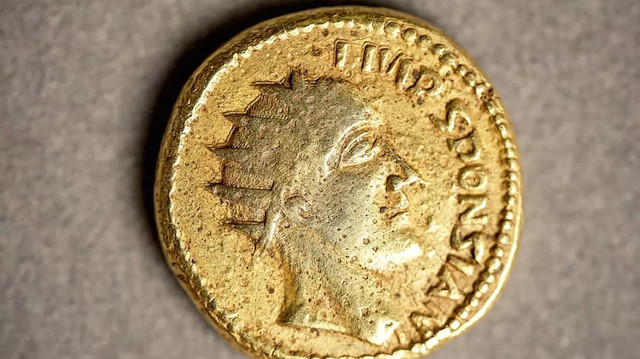 Antik altın para