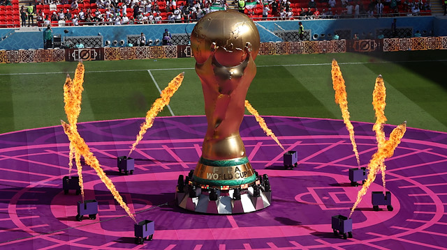 Katar, Dünya Kupası'nda görkemli görsel şölenlere imza atıyor.