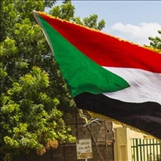 تجميد نقابات السودان.. أتكون جزءا من تسوية سياسية مرتقبة؟