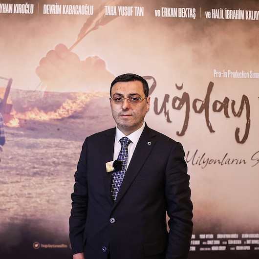 Bebekken vücudunun büyük bölümü yanan Milletvekili Serkan Bayram'ın hayat hikayesini konu alan film bugün vizyona giriyor: Buğday Tanesi