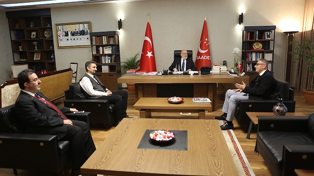 Karamollaoğlu TTB heyetini kabul etti.
