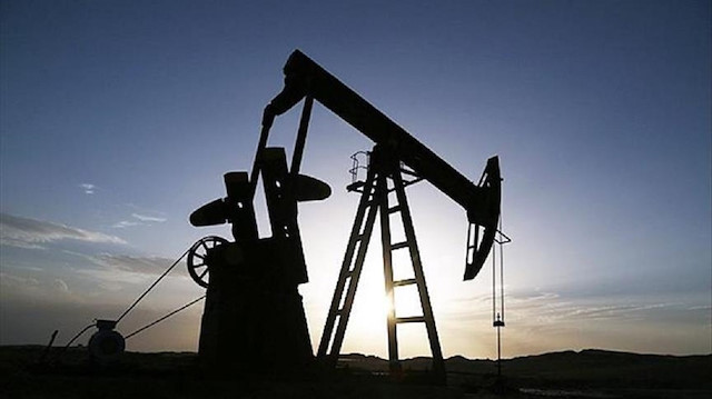 AB ülkeleri Rus petrolüne tavan fiyat uygulanmasında uzlaştı. 
