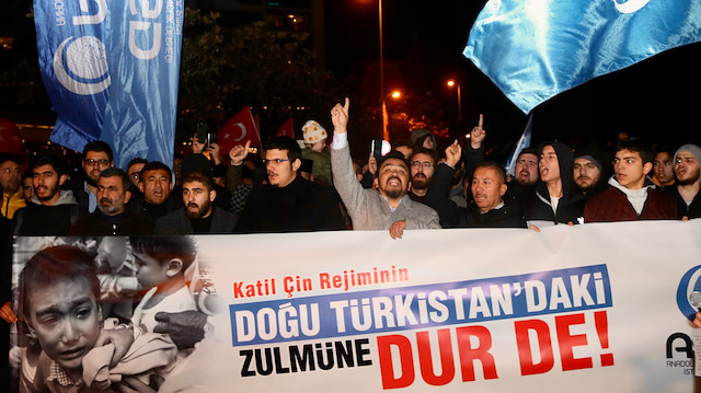 ​Çin'in Doğu Türkistan'daki zulmü İstanbul'da protesto edildi.