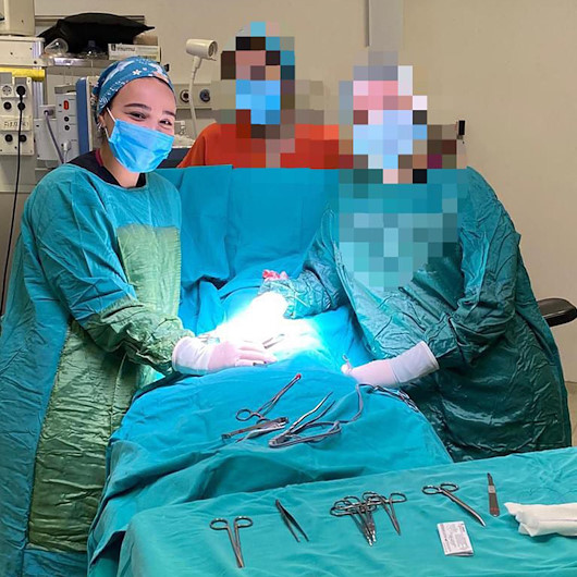 Ayşe Özkiraz Cerrahpaşada da kendisini doktor olarak tanıtmış