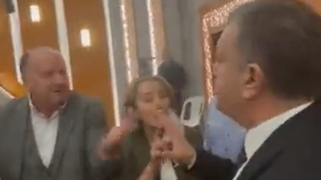 CHP'li Esenyurt Belediye Başkanı Kemal Deniz LGBT'nin kurumsallaşmasını talep edince tansiyon yükseldi